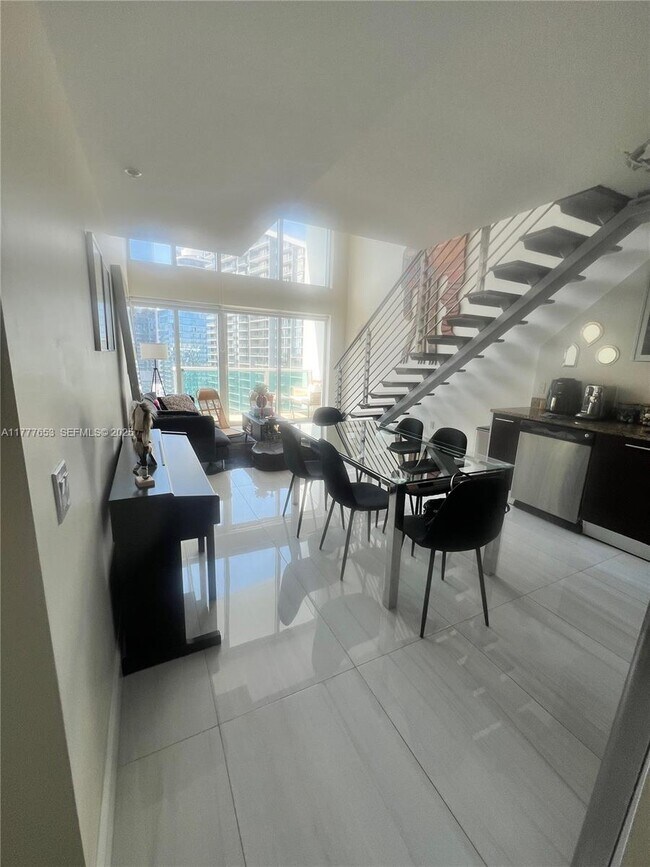 Building Photo - 41 SE 5th St