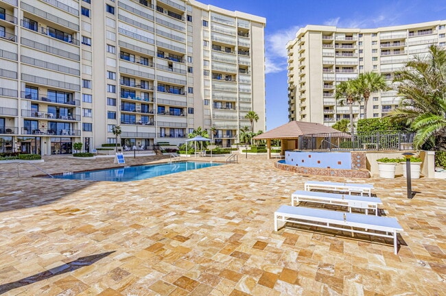 Building Photo - 100 Ocean Trail Way