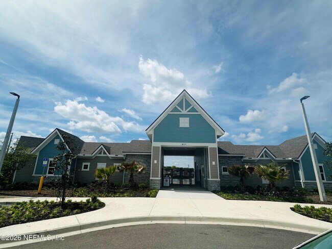 Building Photo - 12573 Grn Mdw Dr