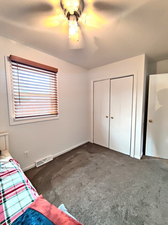 Building Photo - 540 Erma Dr