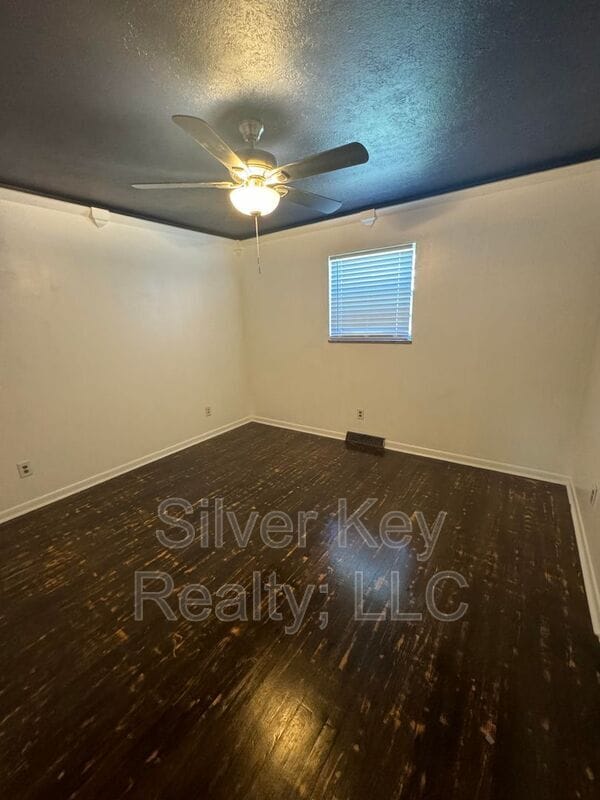 Building Photo - 103 Co Rd 807