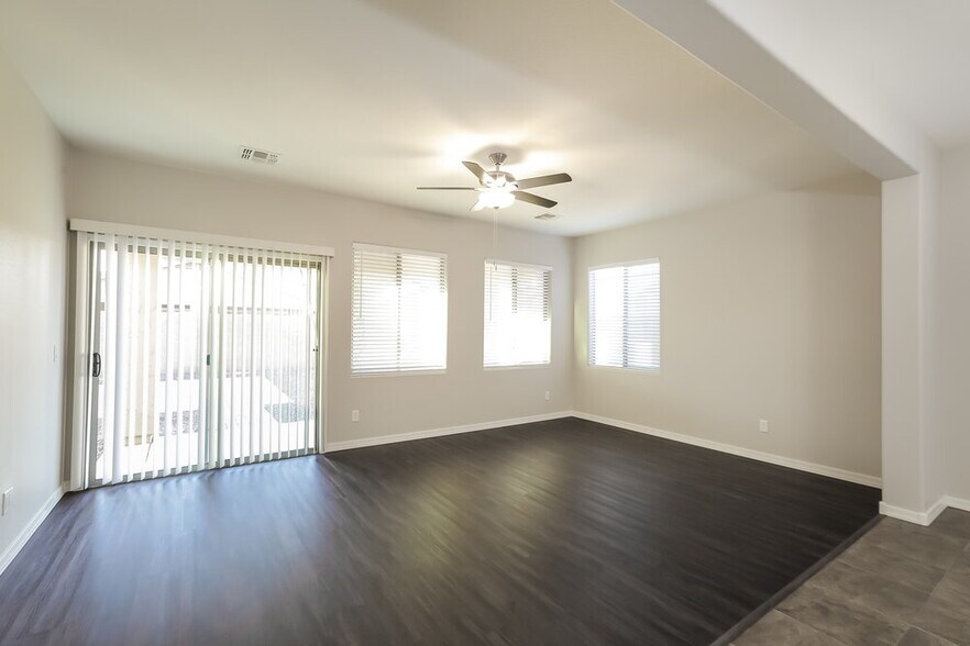 Building Photo - 10433 W Hammond Ln