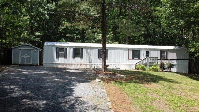 Building Photo - 4120 Glenola Dr
