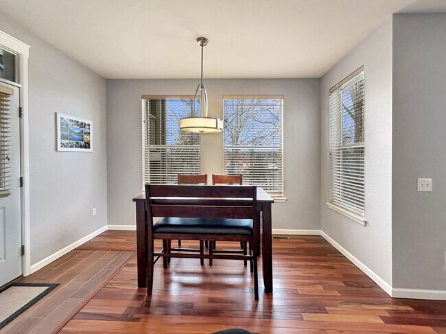 Building Photo - Large 2 bed 2 bath condo for rent near Sloans Lake