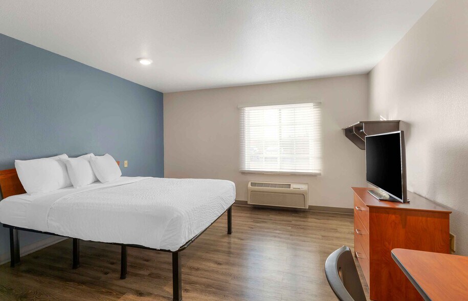 Building Photo - Furnished Studio-Fayetteville
