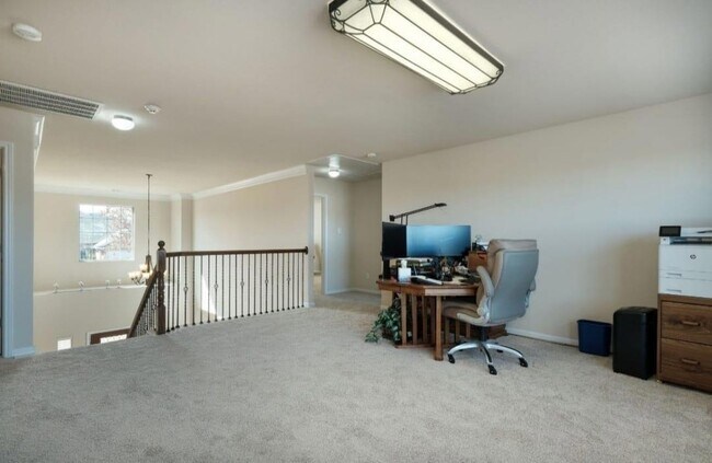 Building Photo - 219 Tulip Trail Bend