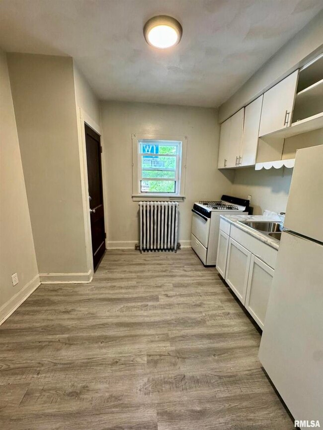 Building Photo - 1622 Washington St