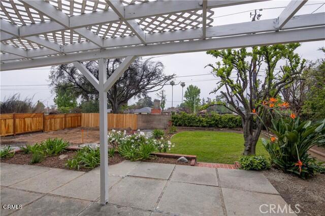 Building Photo - 1678 Midwick Dr