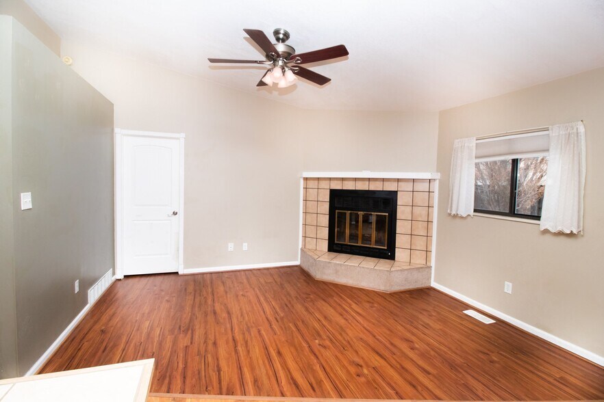 Building Photo - 5742 Stoney Pass Dr