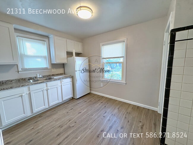 Primary Photo - 21311 Beechwood Ave