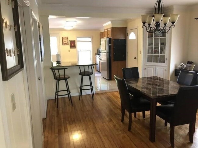 Building Photo - 83 Coburn Ave