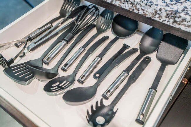 Building Photo - 915 N 4th St