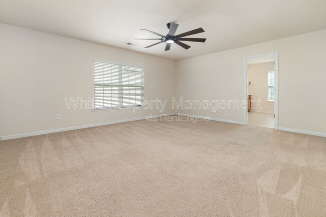 Building Photo - 7922 Kelburn Ln