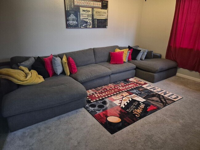 Building Photo - Spacious 3BR House in North Las Vegas