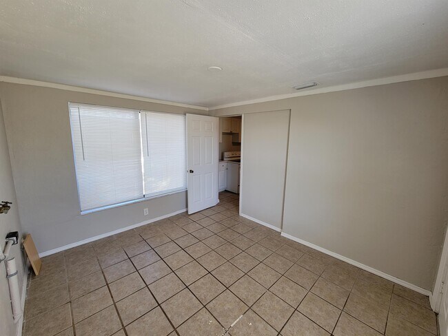 Building Photo - 7408 Sea Grape Ave