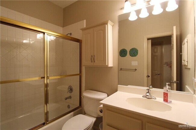 Building Photo - 3003 Wisteria Dr