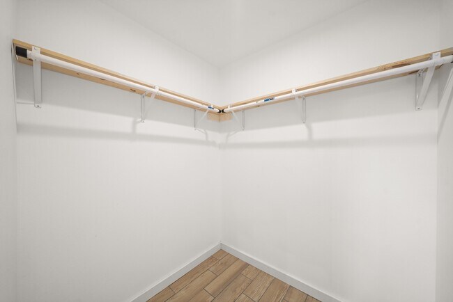 Building Photo - 4428 Stanford Ct