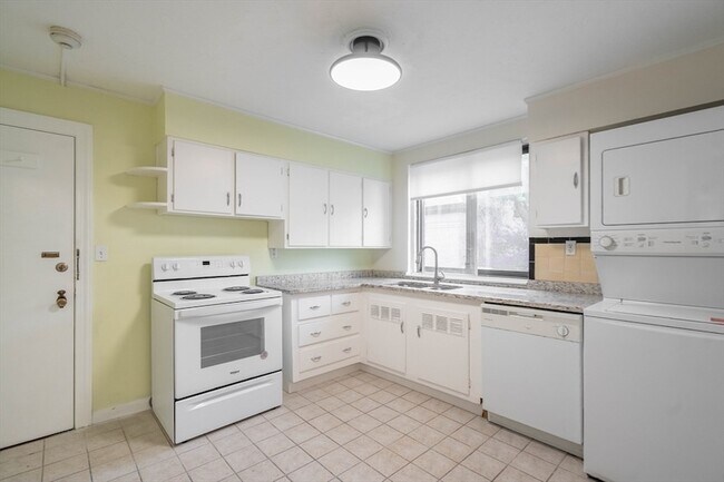 Building Photo - 20 Ashland St