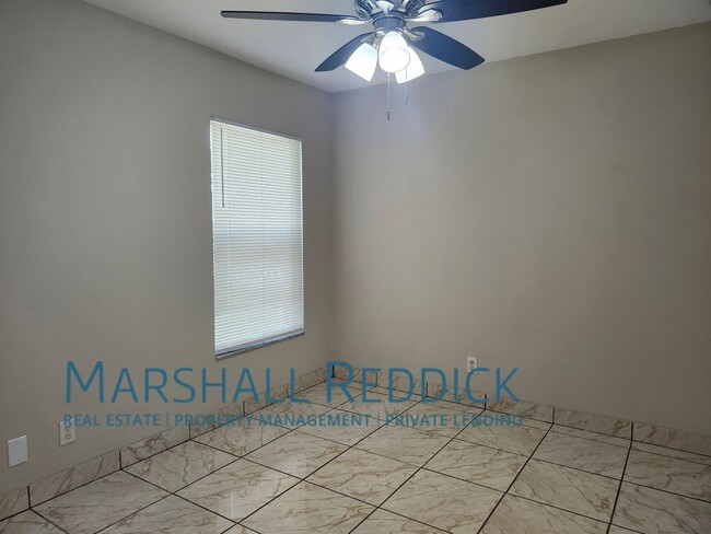 Building Photo - Single Family Home in Cape Coral - 4 Bedro...