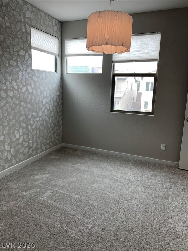 Building Photo - 537 Ruby Mesa Ave