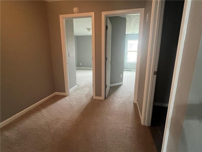 Building Photo - 58 Providence Run Ct SE