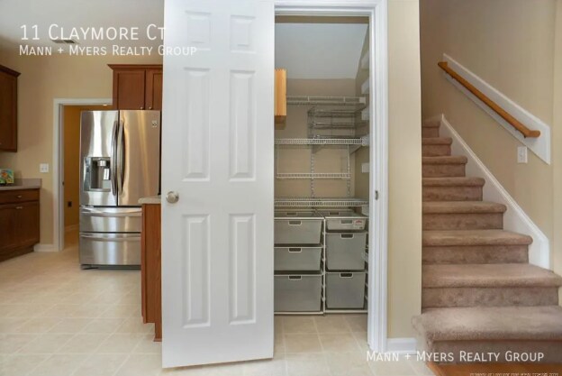 Building Photo - 11 Claymore Ct