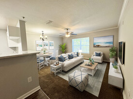 Building Photo - The Retreat at Madison Place