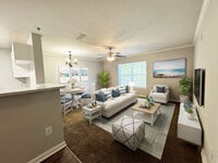Building Photo - The Retreat at Madison Place