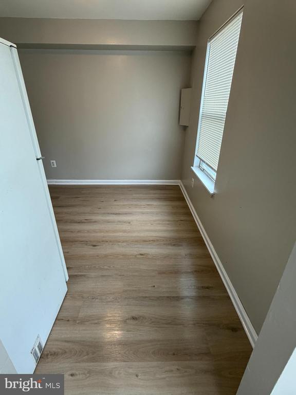 Building Photo - 5307 Valiquet Ave