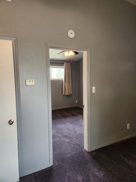 Building Photo - 591 O Connor Ave