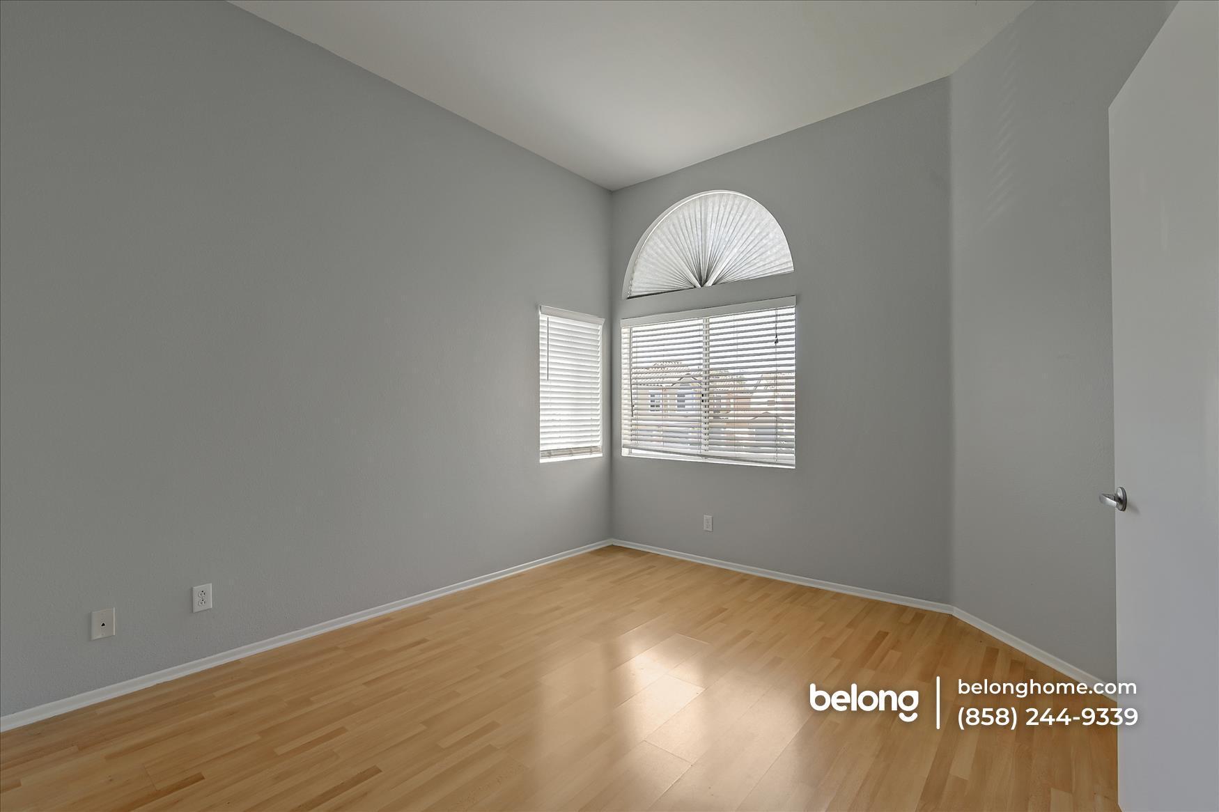 Building Photo - 4212 Vista Panorama Way