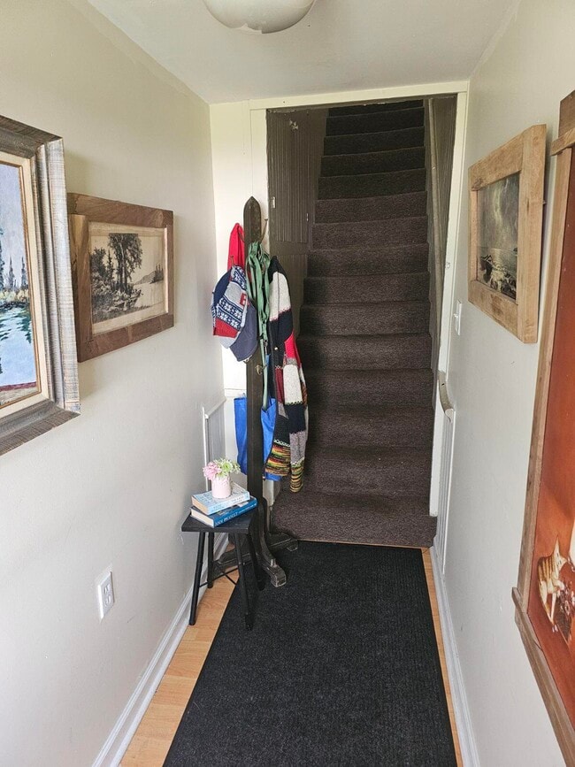 Staircase to go up to the apartment - 1001 Kendall St