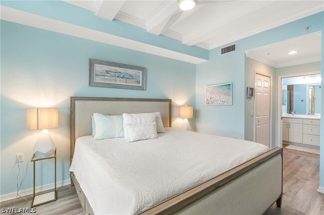 Building Photo - 9727 Acqua Ct