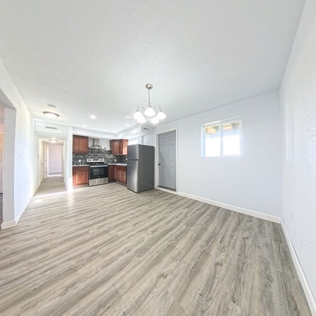 Building Photo - 2715 Summer Meadows Dr