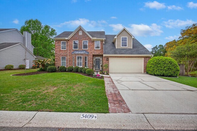 Building Photo - 5409 Dwight Dr