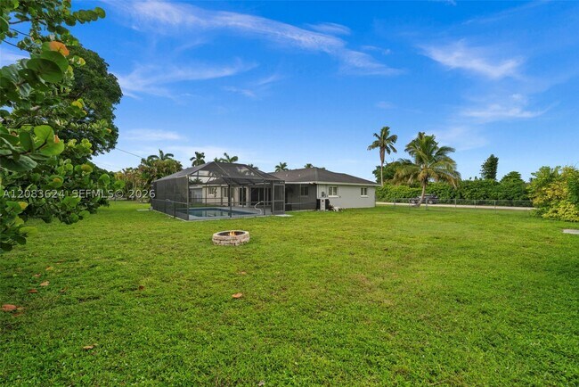 Building Photo - 5212 Santa Rosa Ct
