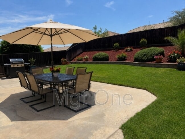 Building Photo - 29089 La Ladera Rd