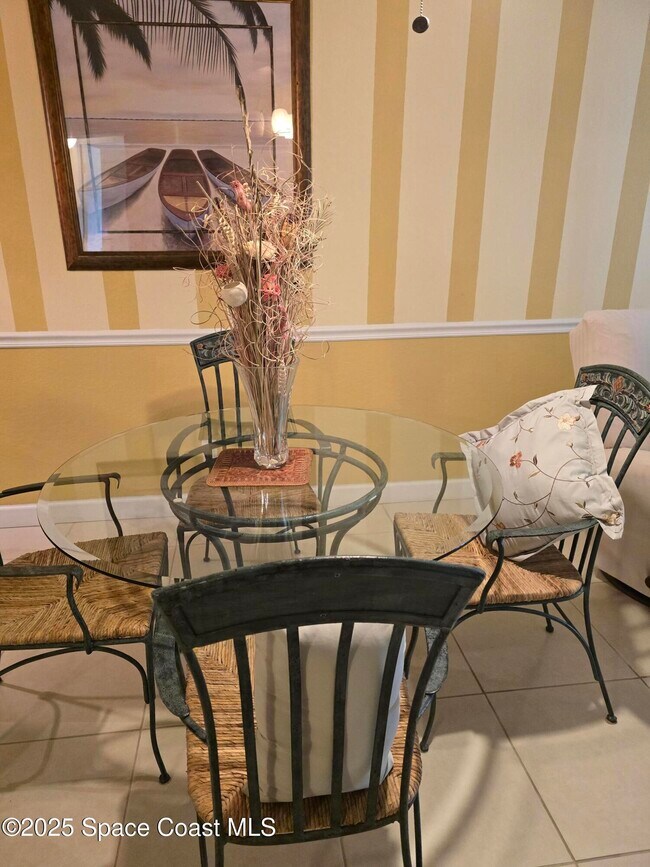 Building Photo - 4100 Ocean Beach Blvd