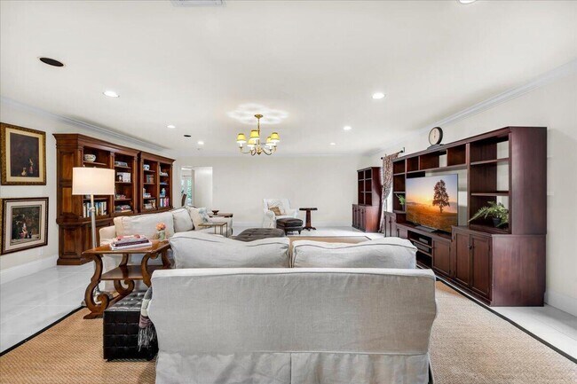 Building Photo - 2908 Banyan Blvd Cir NW