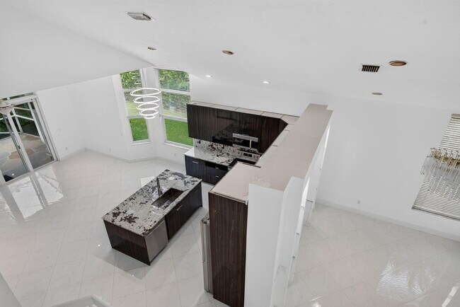 Building Photo - 7087 NW 78th Pl