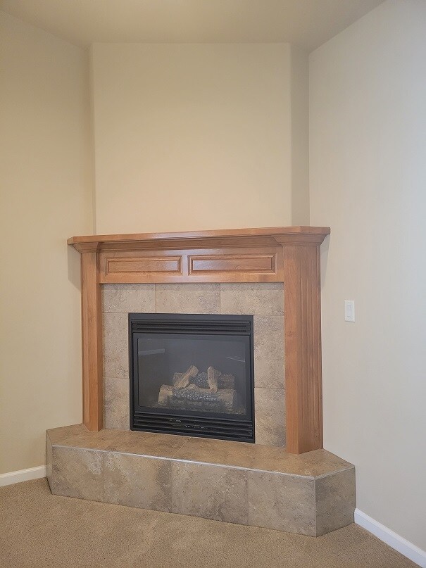 Building Photo - 227 Gooselake Cir