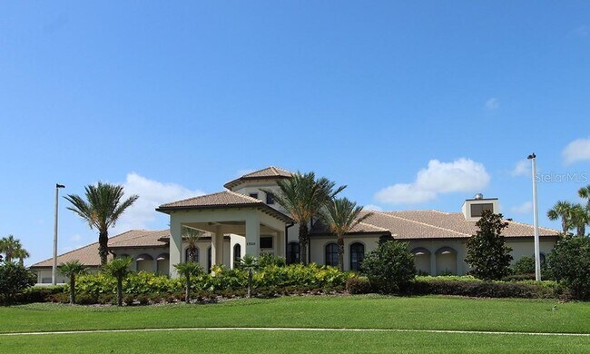 Building Photo - 1560 Flange Dr