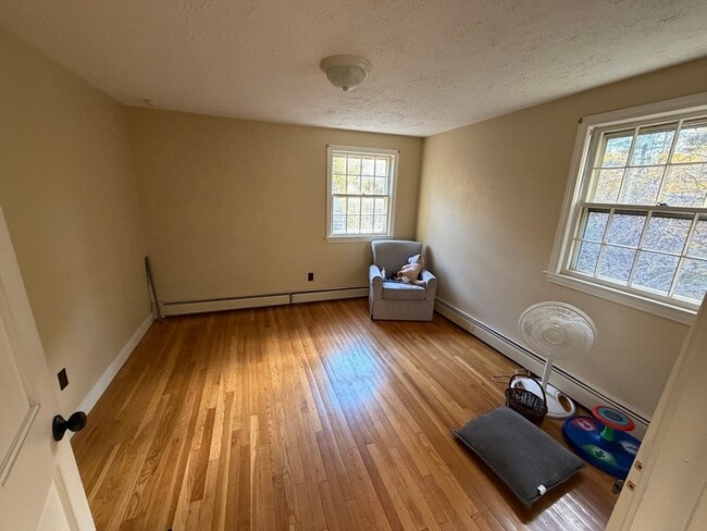 Building Photo - 131 E Washington St