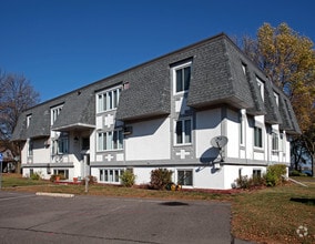 Building Photo - South Shore Drive