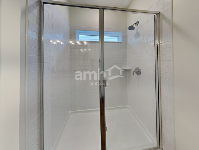 Building Photo - 887 Sunny Stroll Dr