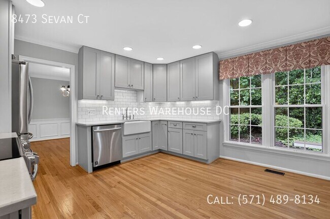 Building Photo - 8473 Sevan Ct
