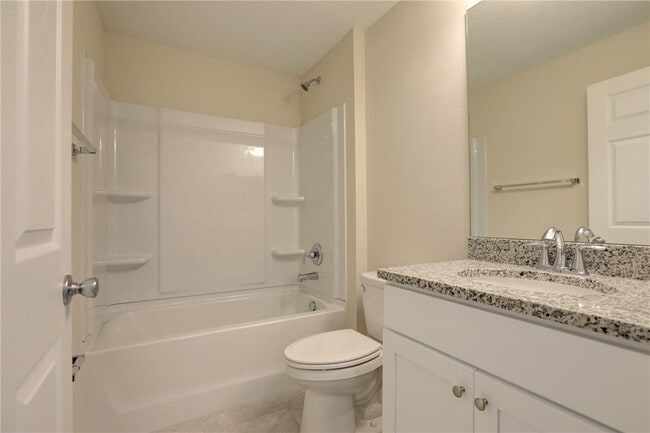 Building Photo - 426 Lanfair Ave