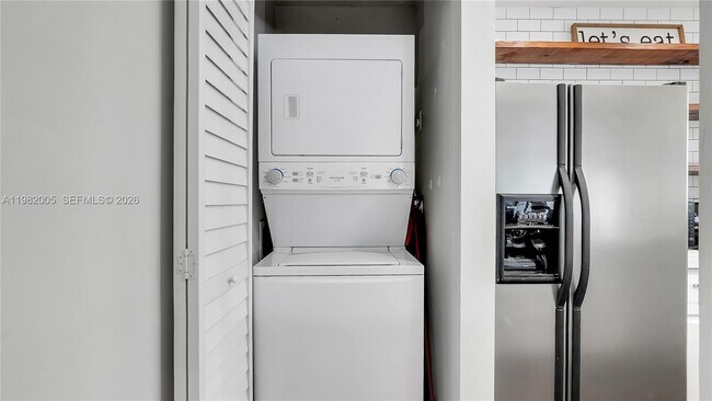 Building Photo - 2056 SW 81st Way