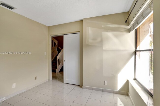 Building Photo - 2215 NW 45th Ave