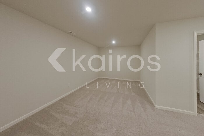 Building Photo - 117 Rucksack Ct